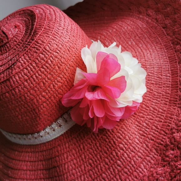 Big floppy hat! New - Picture 5 of 8